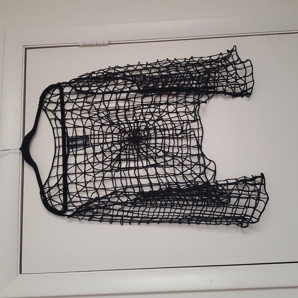 Hot Topic Black and Red Mesh Crop Top - Picture 6 of 16